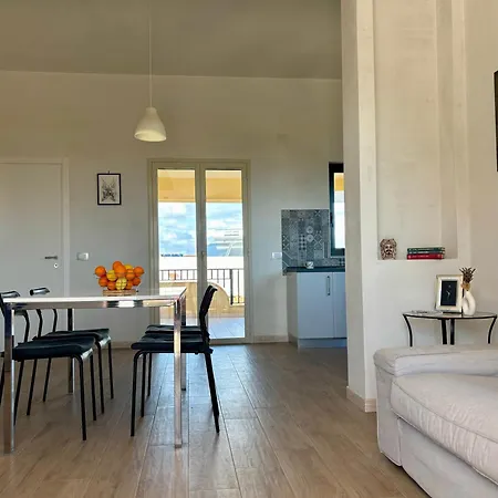 - 150 M Ferienhaus *